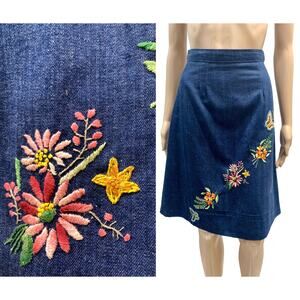 Vintage 1970s Embroidered Denim Skirt Butterflies Floral | XS | w 25.5"